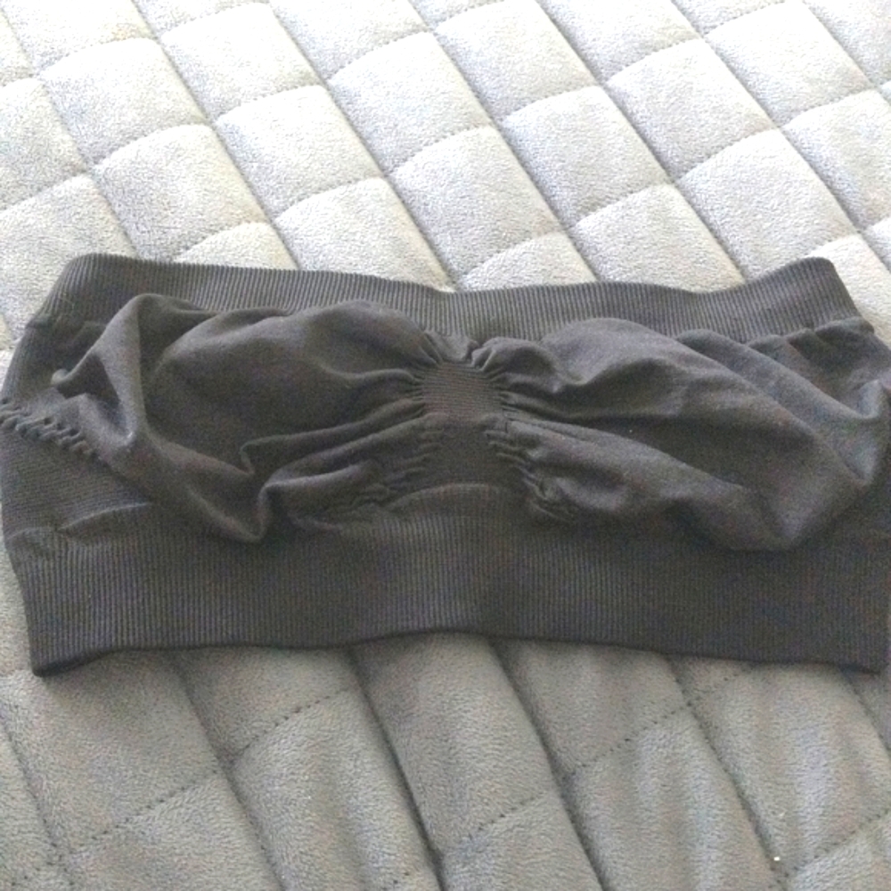 Women's Strapless Bandeau Bra
